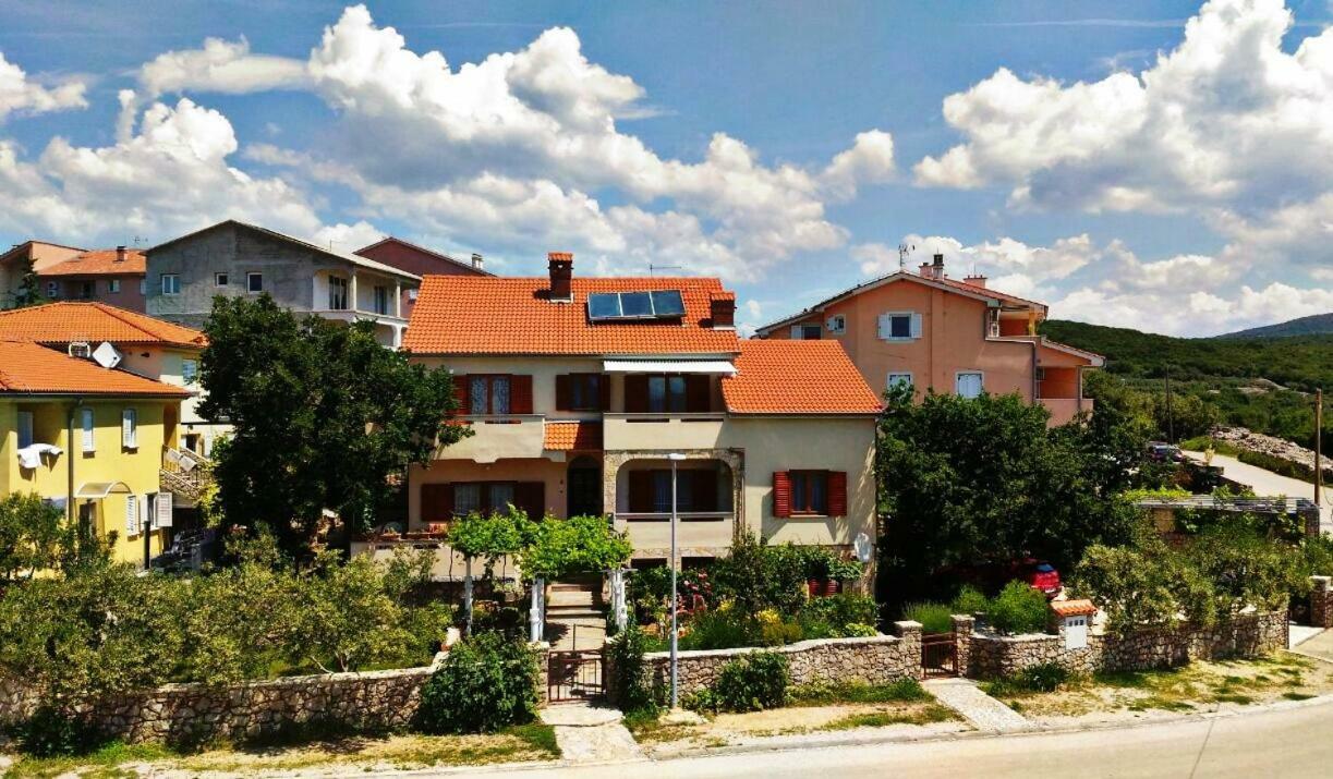 Apartments Nice View Krk Town Exterior foto